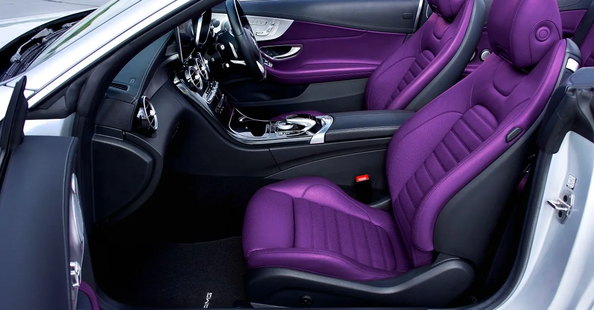 découvrez comment réparer un siège de voiture en cuir craquelé et lui redonner un aspect soigné grâce à des solutions adaptées.